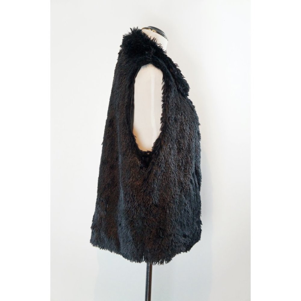 Faux Fur Vest, Black - Picture 2 of 4